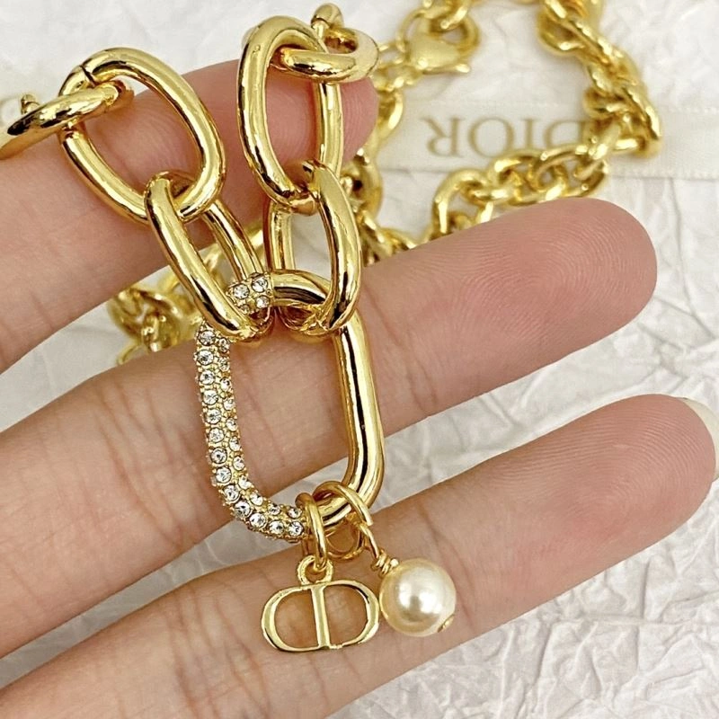 Christian Dior Necklaces Trendsetting 236250
