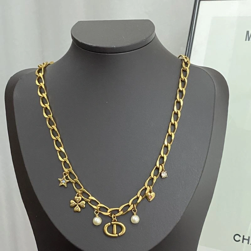 Christian Dior Necklaces Compact 236243