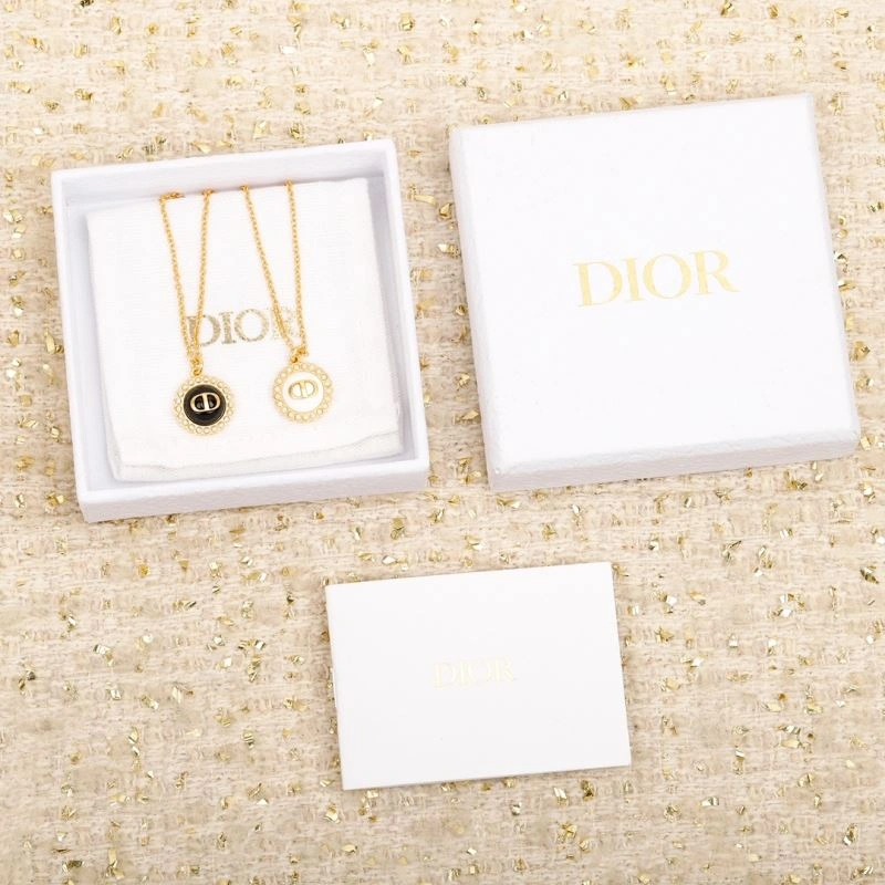 Christian Dior Necklaces Compact 236262