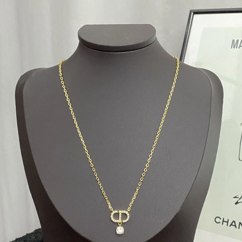 Christian Dior Necklaces Modern 236239