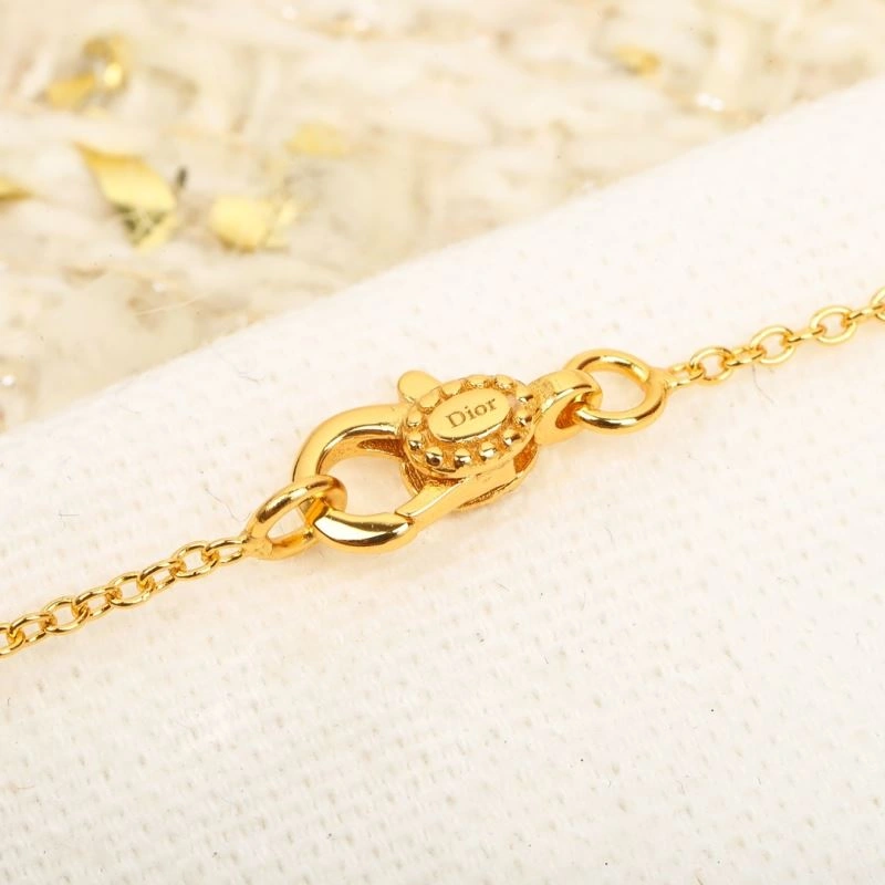Christian Dior Necklaces WrinkleFree 236235