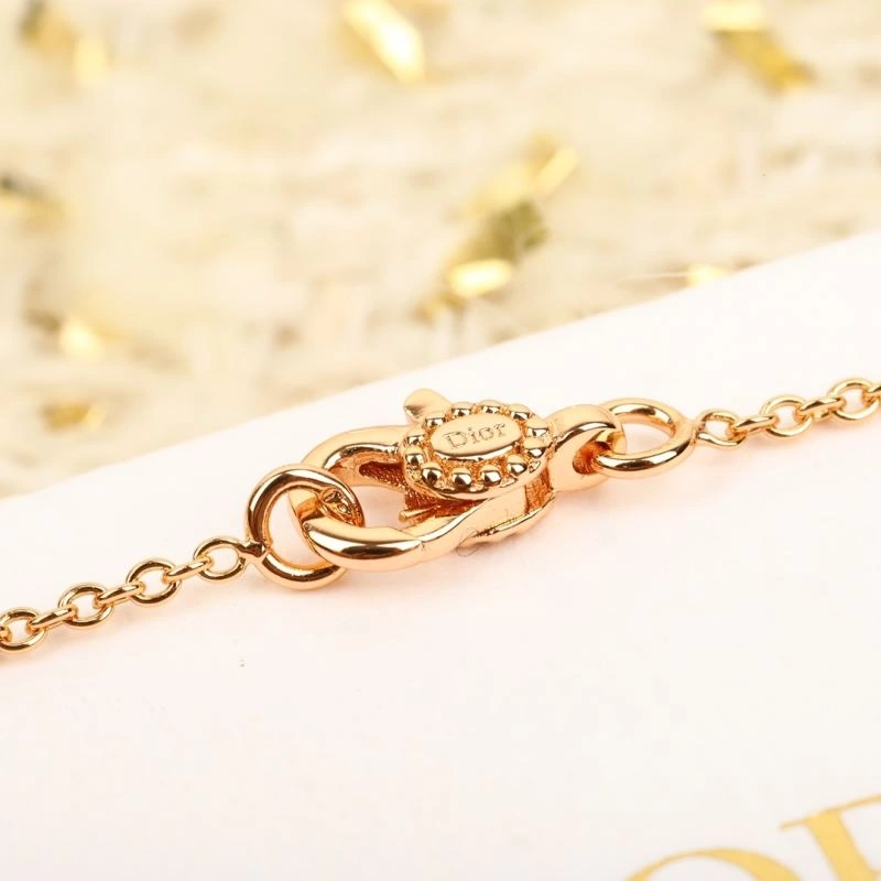 Christian Dior Necklaces Chic 236086