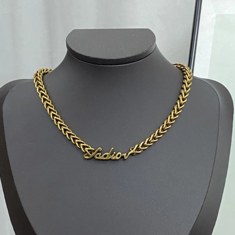 Cozy Christian Dior Necklaces 236107