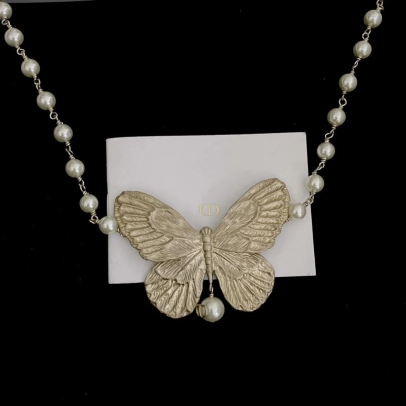 RelaxedFit Christian Dior Necklaces 236077