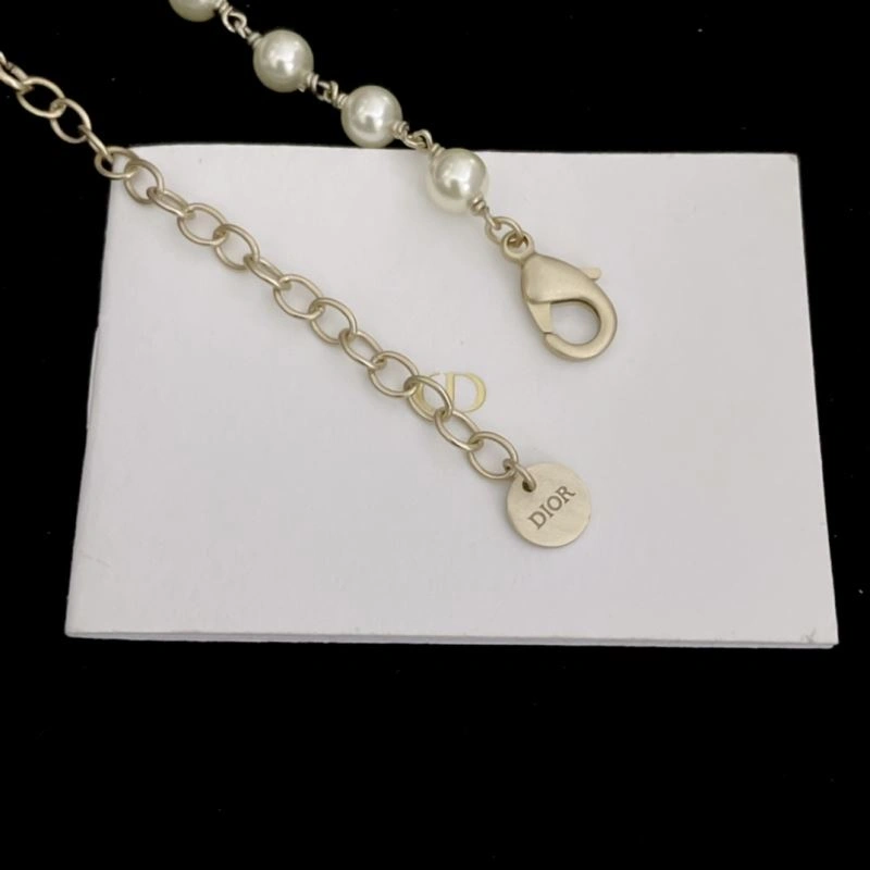 RelaxedFit Christian Dior Necklaces 236077