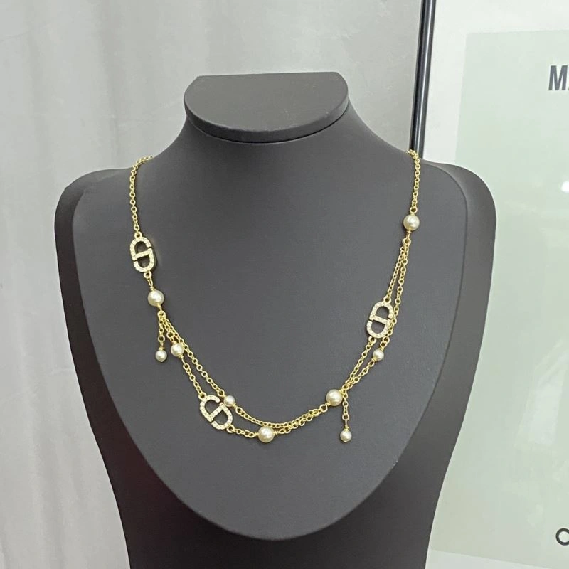 Minimalist Christian Dior Necklaces 236073