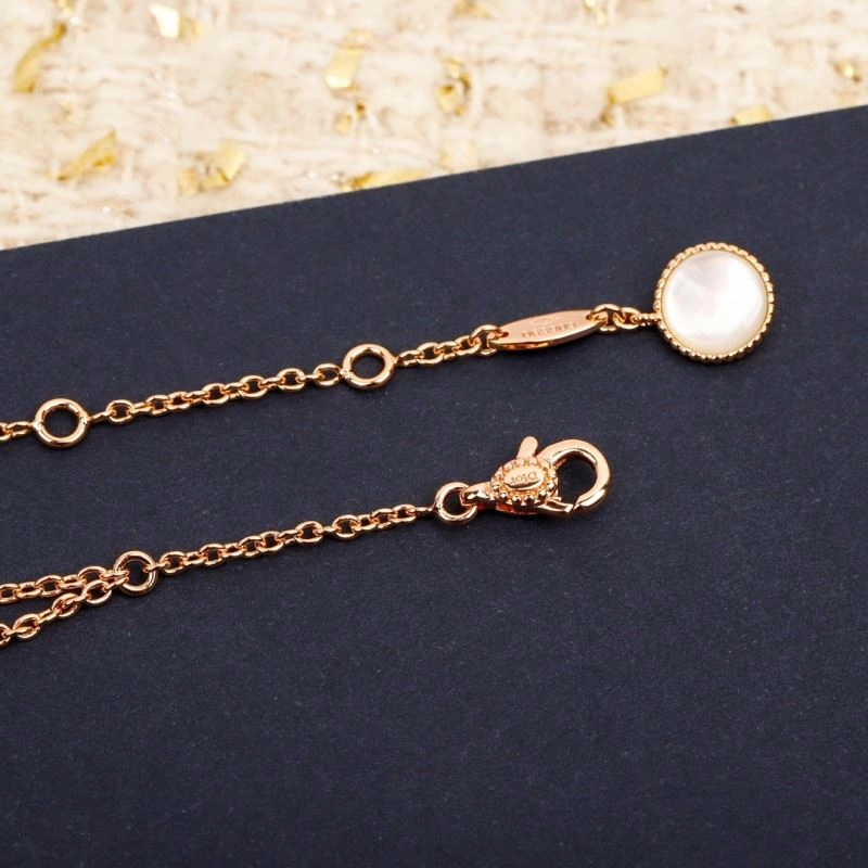 SmoothTexture Christian Dior Necklaces 236072