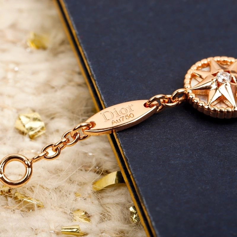 SmoothTexture Christian Dior Necklaces 236072