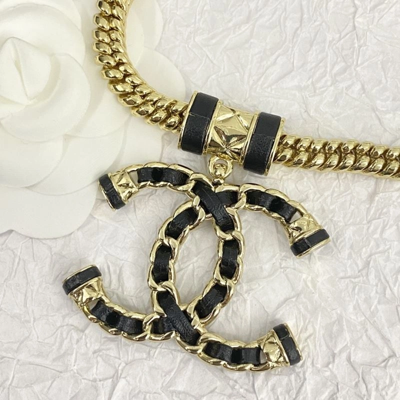 Christian Dior Necklaces Colorful 236185