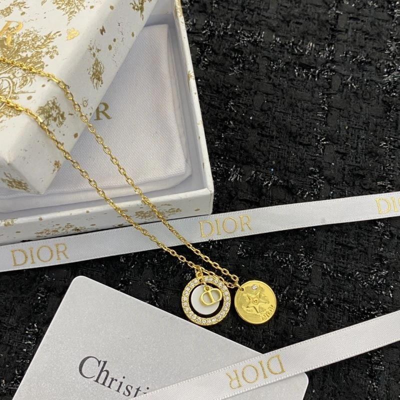 Lightweight Christian Dior Necklaces 235506