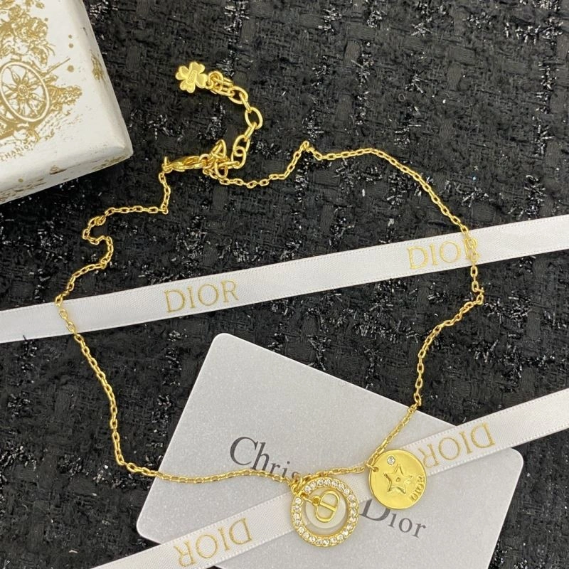 Lightweight Christian Dior Necklaces 235506