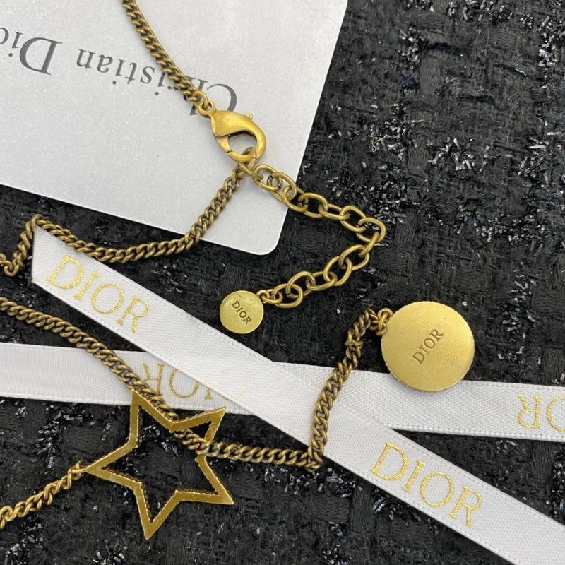 Popular Christian Dior Necklaces 235516
