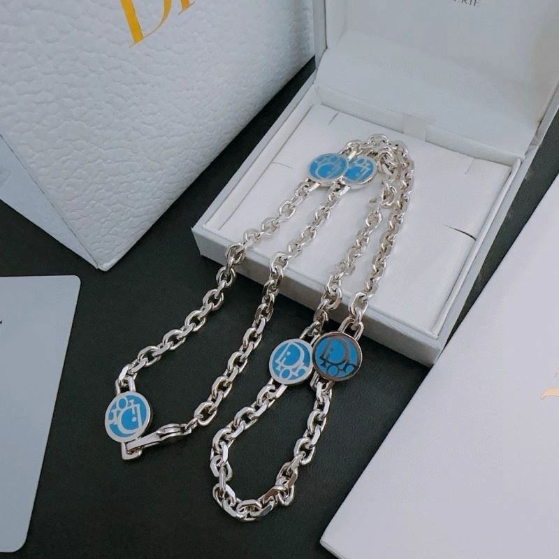 Christian Dior Necklaces Youthful 235514