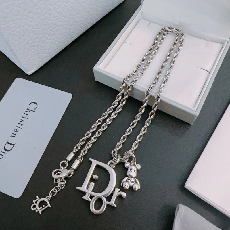 Attractive Christian Dior Necklaces 235531