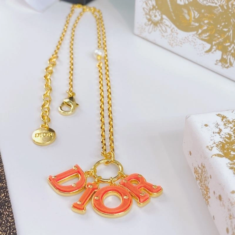 Christian Dior Necklaces Refined 235503