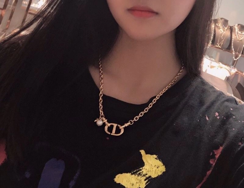 SmoothTexture Christian Dior Necklaces 235489