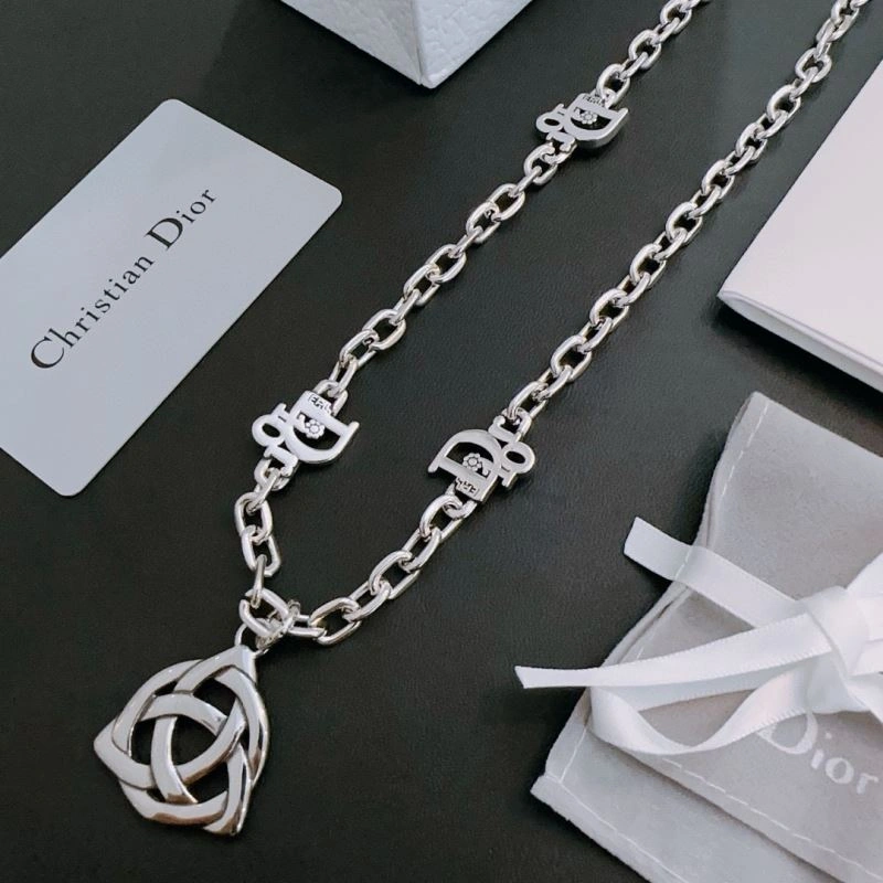 Popular Christian Dior Necklaces 235482