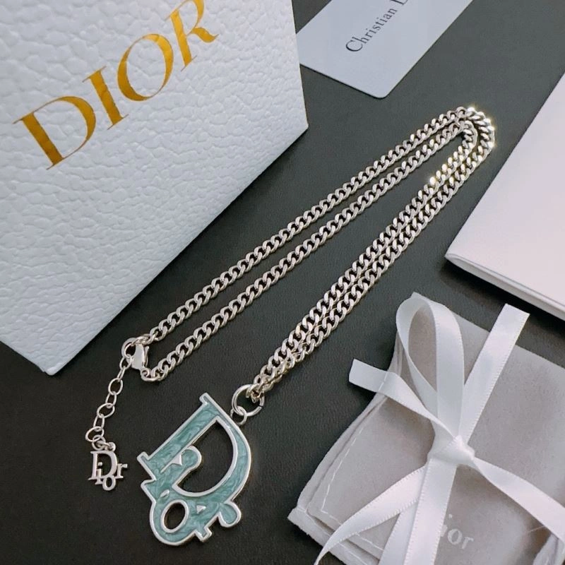 Classic Christian Dior Necklaces 235463