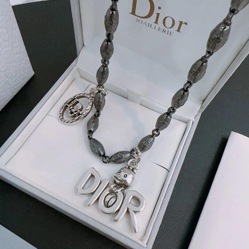 Christian Dior Necklaces Durable 235475
