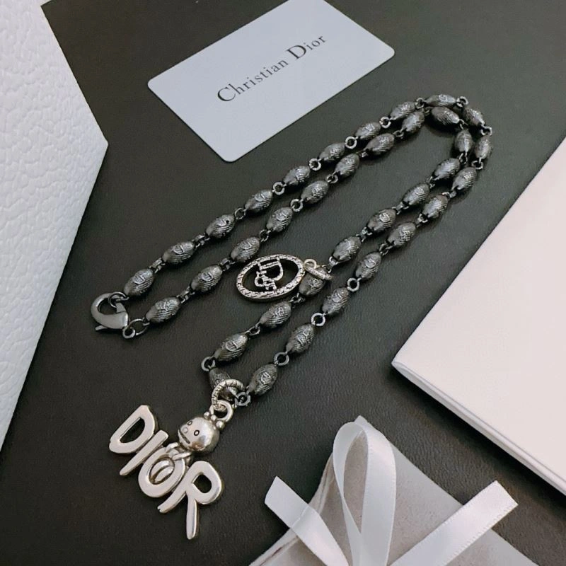 Christian Dior Necklaces Durable 235475