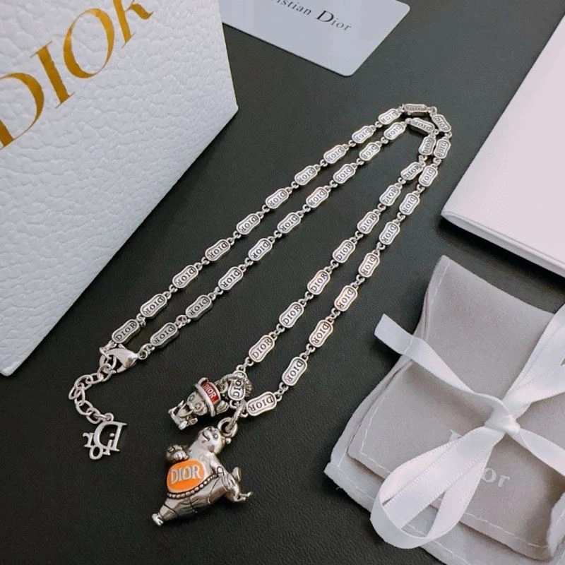 Thermal Christian Dior Necklaces 235481
