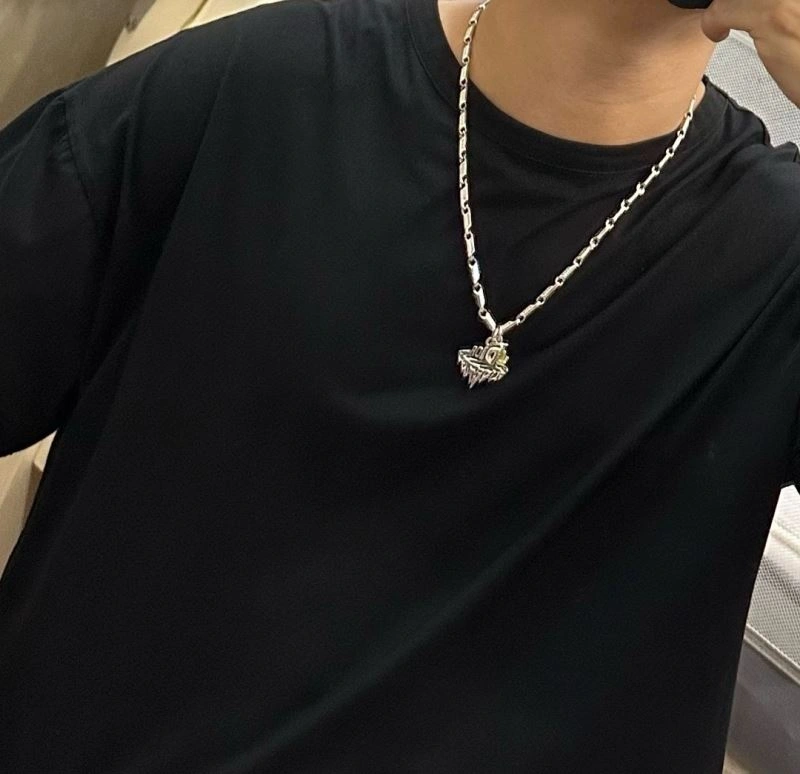 Trendsetting Christian Dior Necklaces 235478