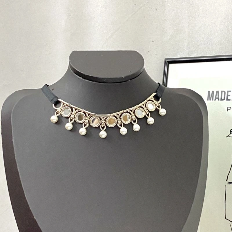 TravelReady Christian Dior Necklaces 235466