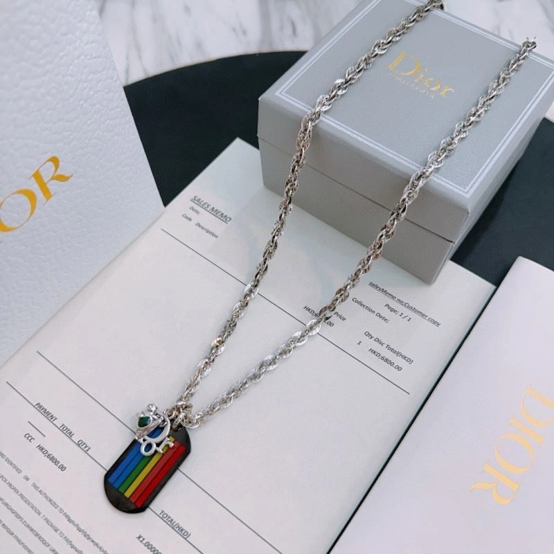 WellDesigned Christian Dior Necklaces 235445