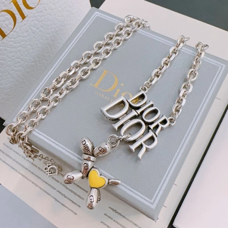 Youthful Christian Dior Necklaces 235446