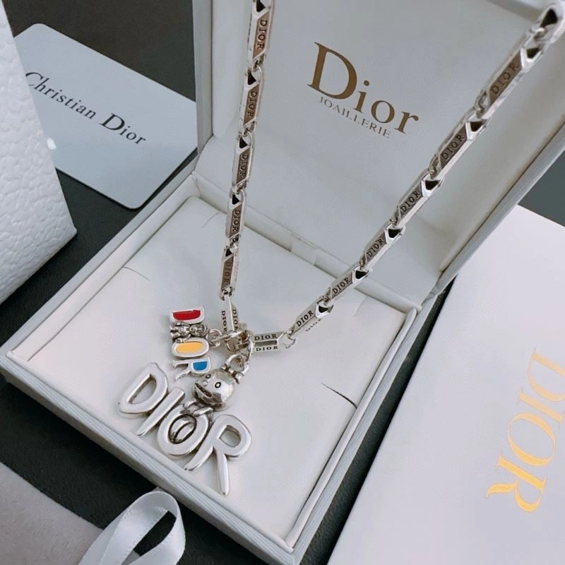 ComfortFit Christian Dior Necklaces 235500