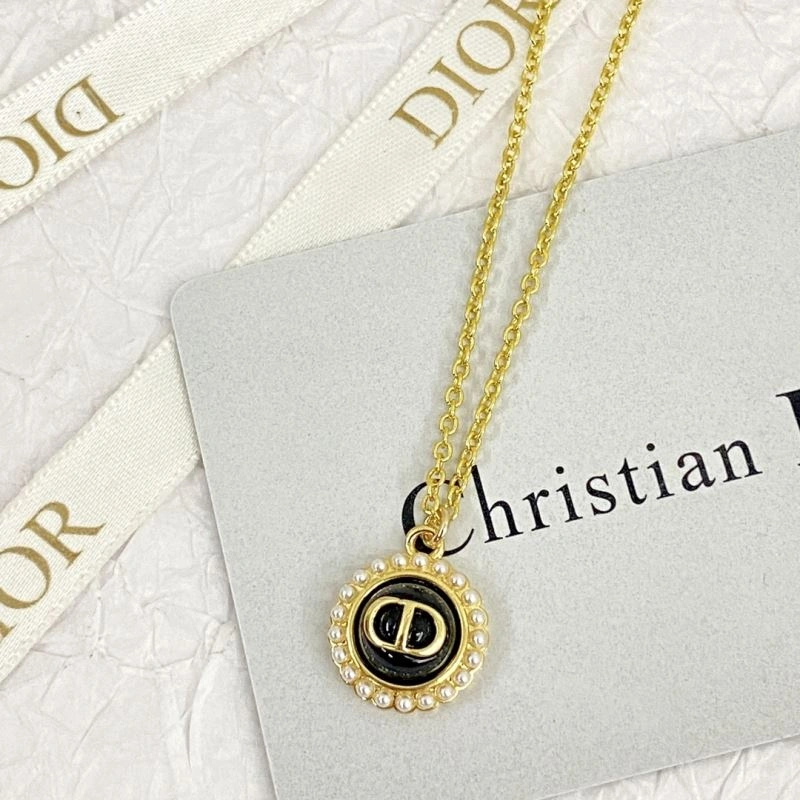 Christian Dior Necklaces Elegant 235430