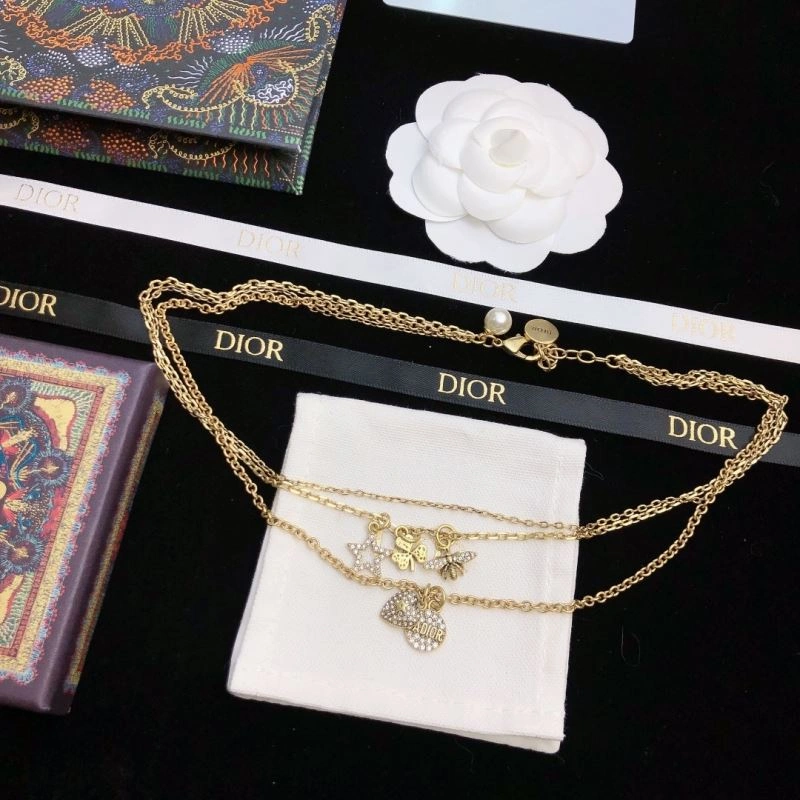 Christian Dior Necklaces Attractive 235428