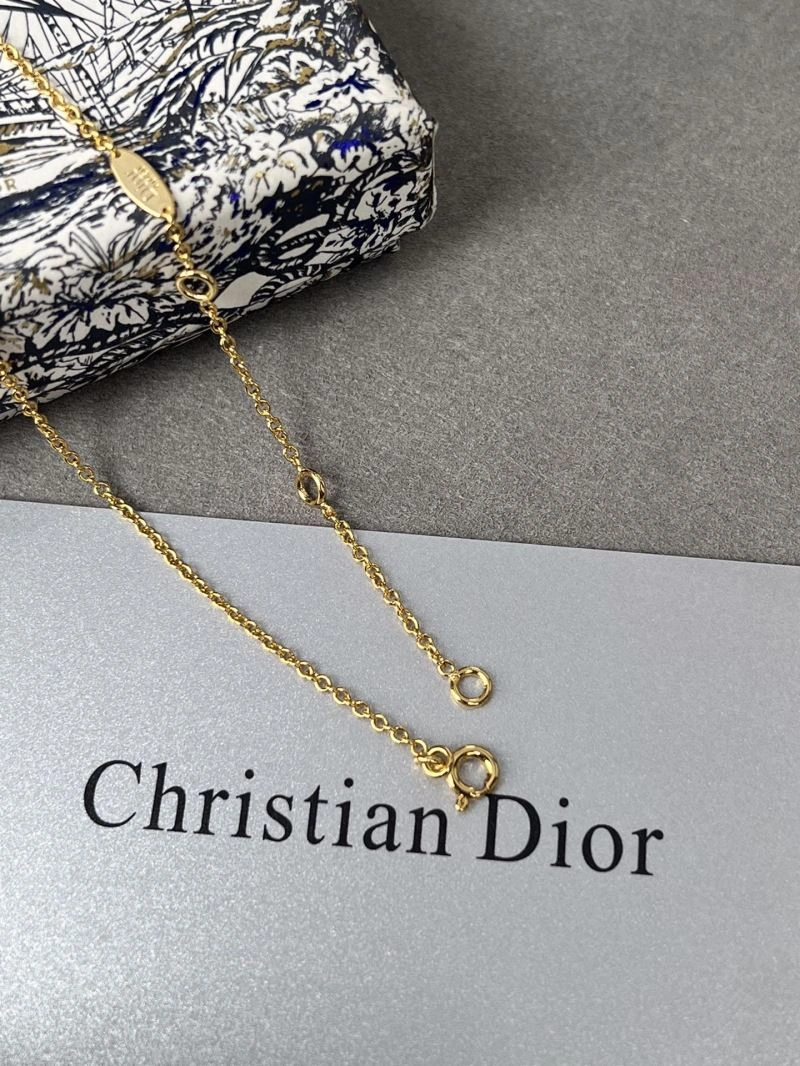 EyeCatching Christian Dior Necklaces 235438