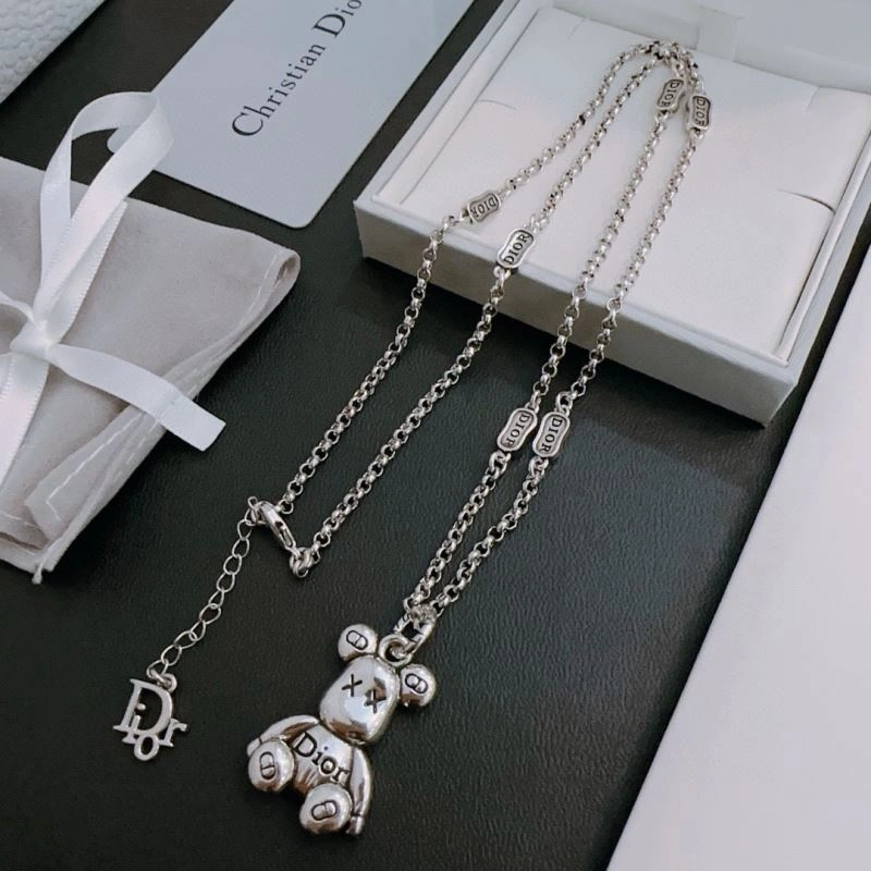Christian Dior Necklaces GoAnywhere 235267