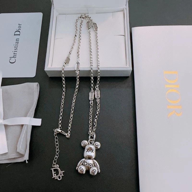Christian Dior Necklaces GoAnywhere 235267