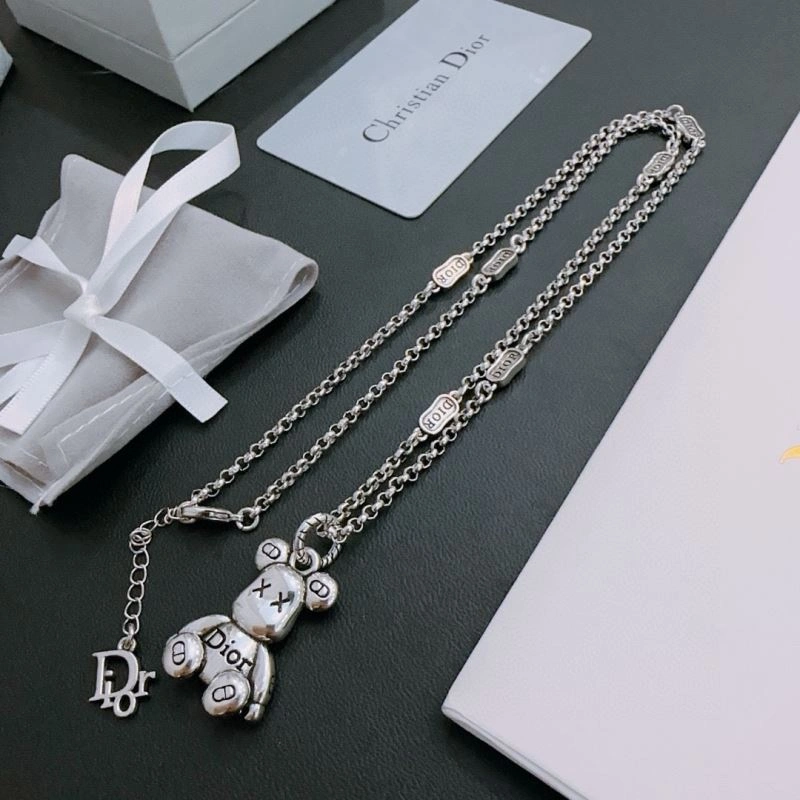Christian Dior Necklaces GoAnywhere 235267