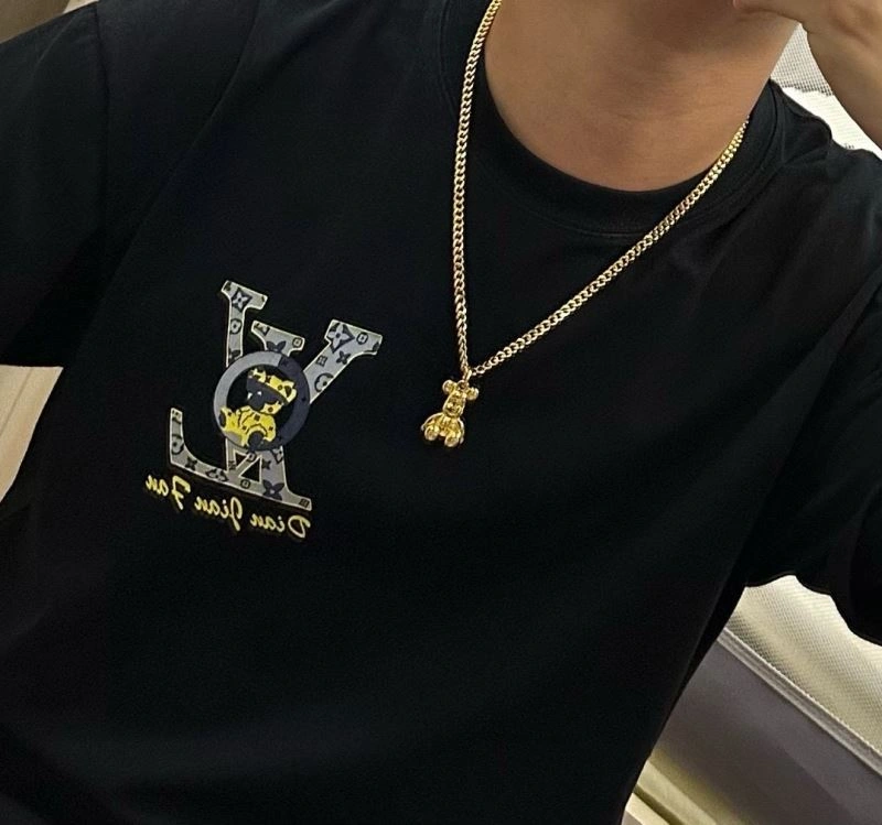 Christian Dior Necklaces Supportive 235248