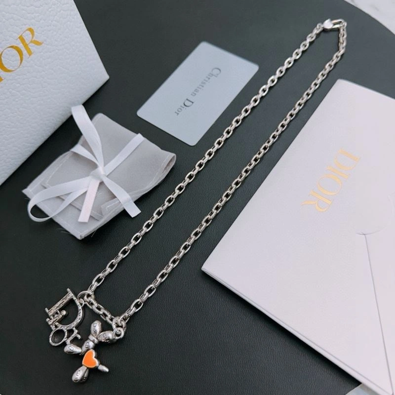 UrbanChic Christian Dior Necklaces 235244