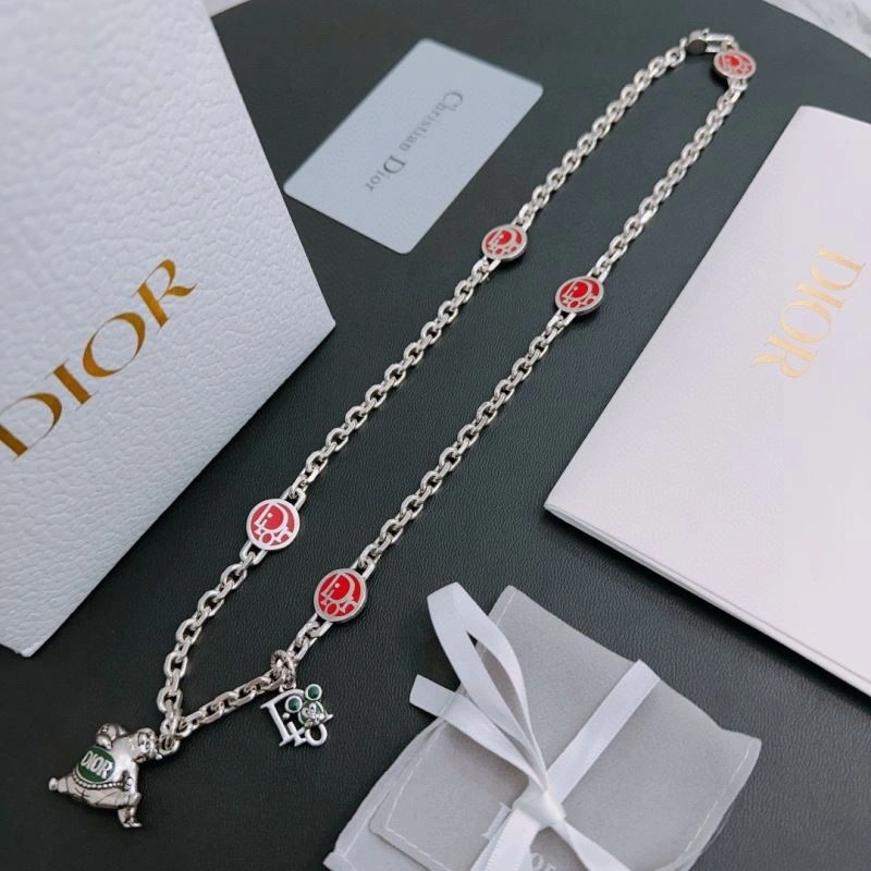 Youthful Christian Dior Necklaces 235329