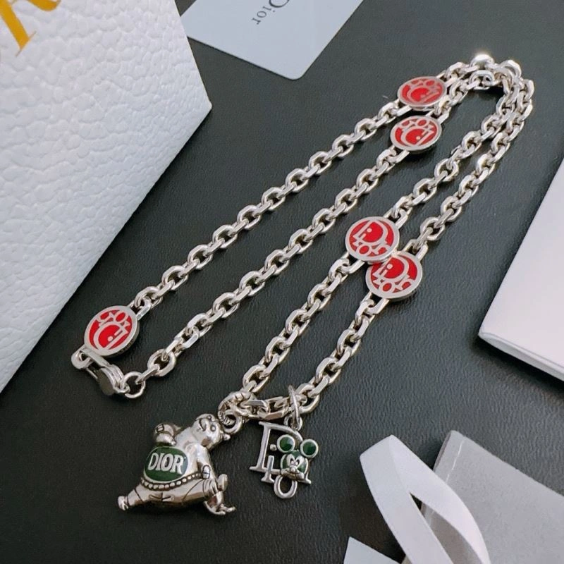 Youthful Christian Dior Necklaces 235329