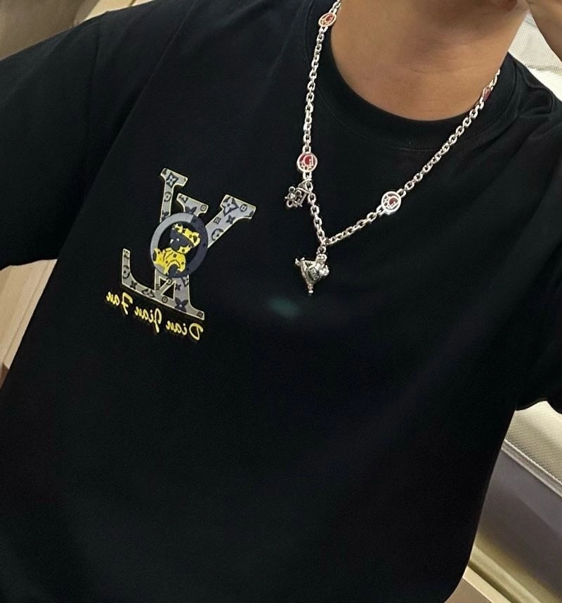 Youthful Christian Dior Necklaces 235329