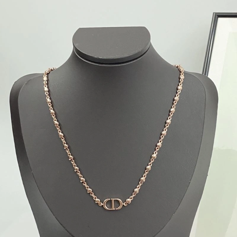 Resilient Christian Dior Necklaces 235253