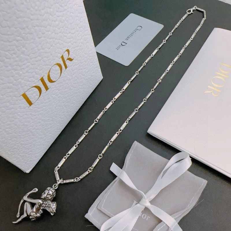 ZipUp Christian Dior Necklaces 235241