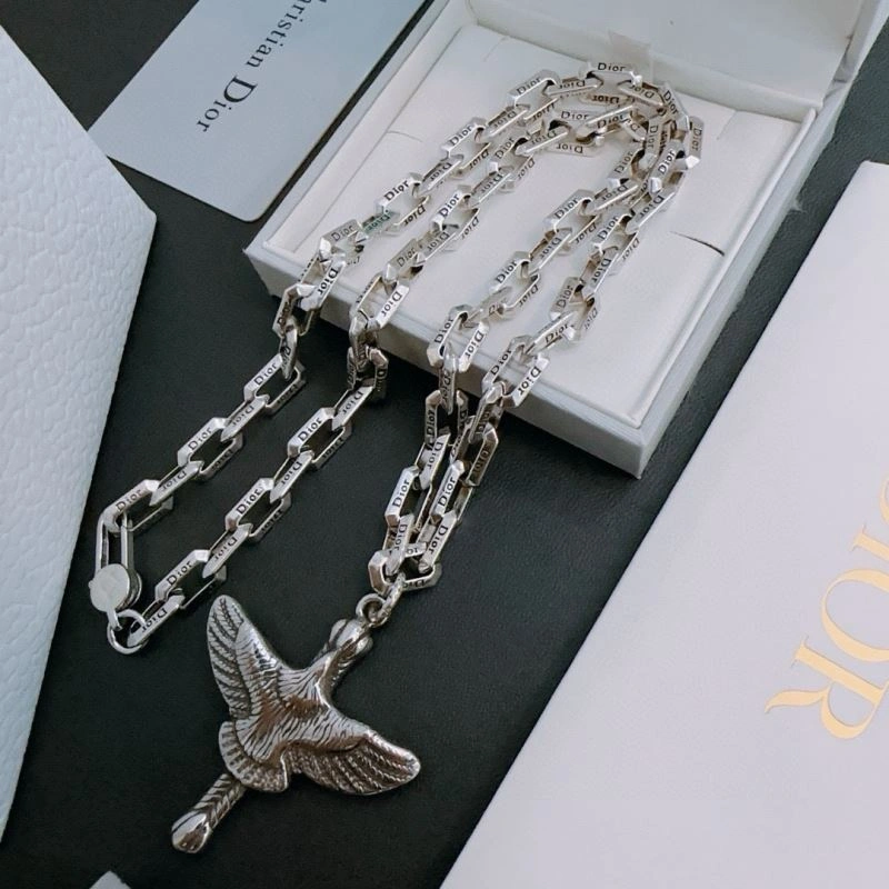 Christian Dior Necklaces OnTrend 235304