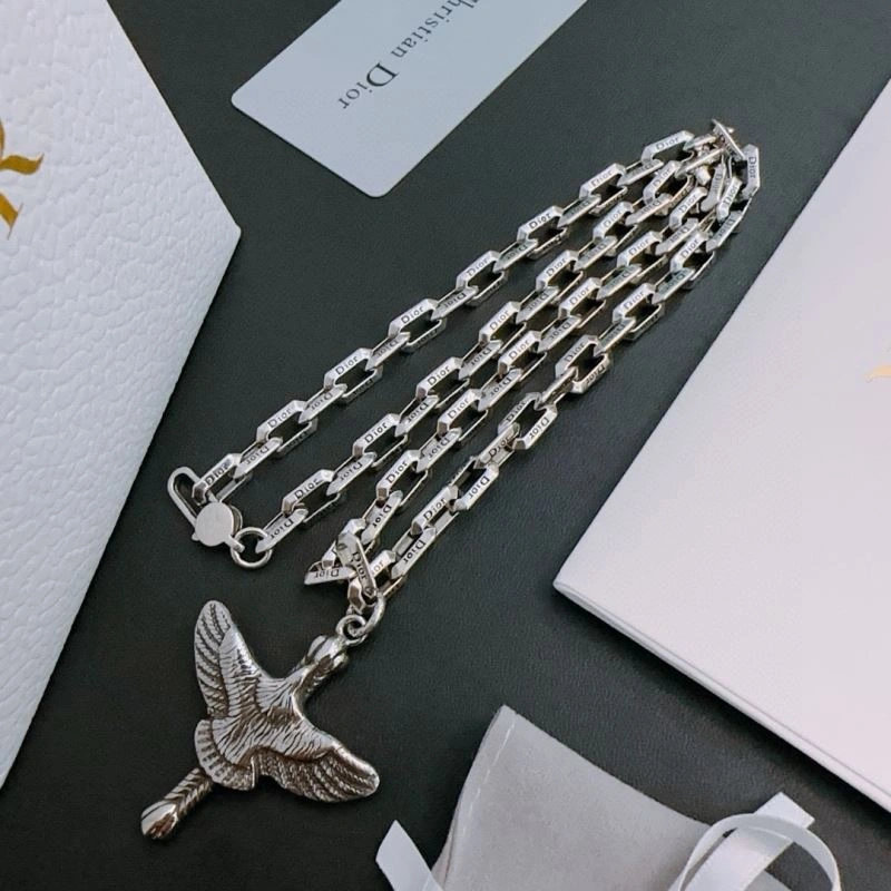 Christian Dior Necklaces OnTrend 235304