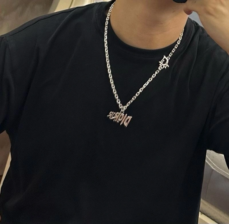 Unique Christian Dior Necklaces 235310