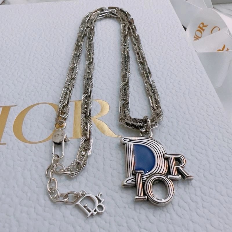 Stretchable Christian Dior Necklaces 235218