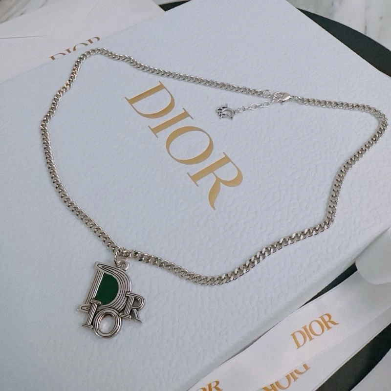 Soft Christian Dior Necklaces 235235