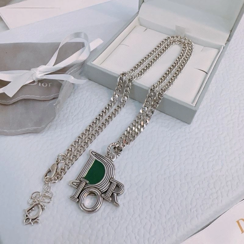 Soft Christian Dior Necklaces 235235