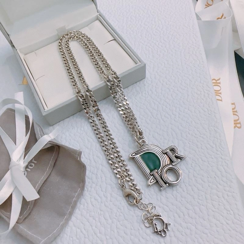 Soft Christian Dior Necklaces 235235